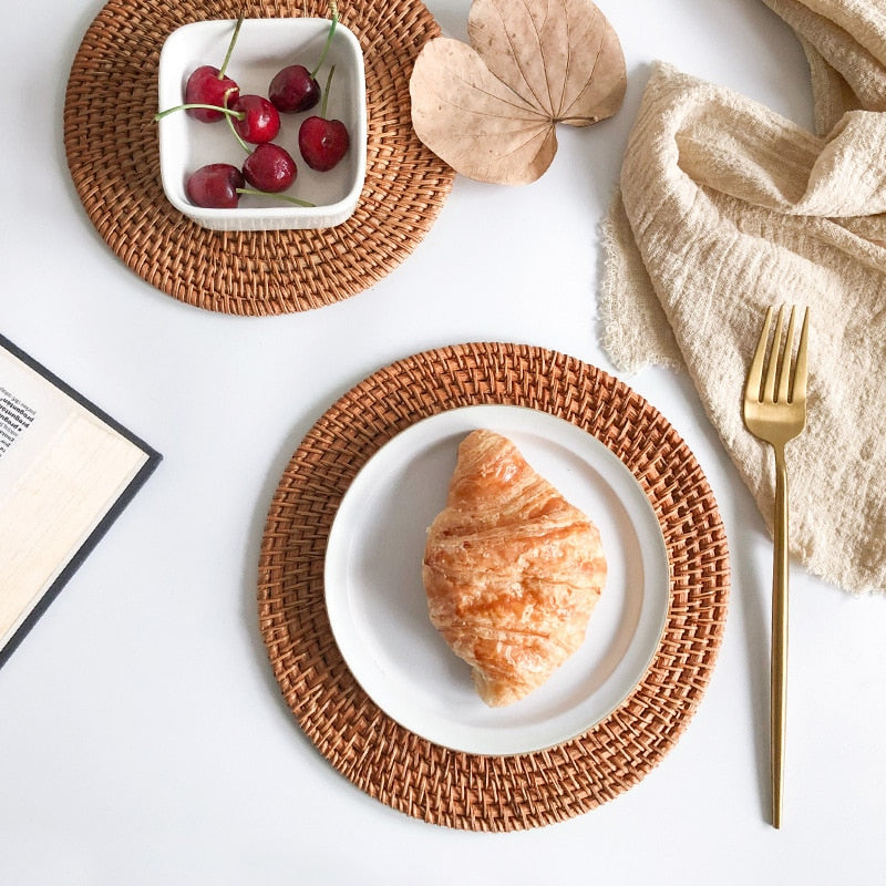 Rattan Trivet