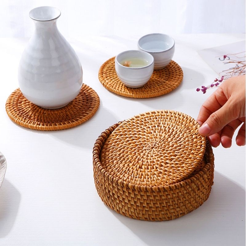 Rattan Trivet